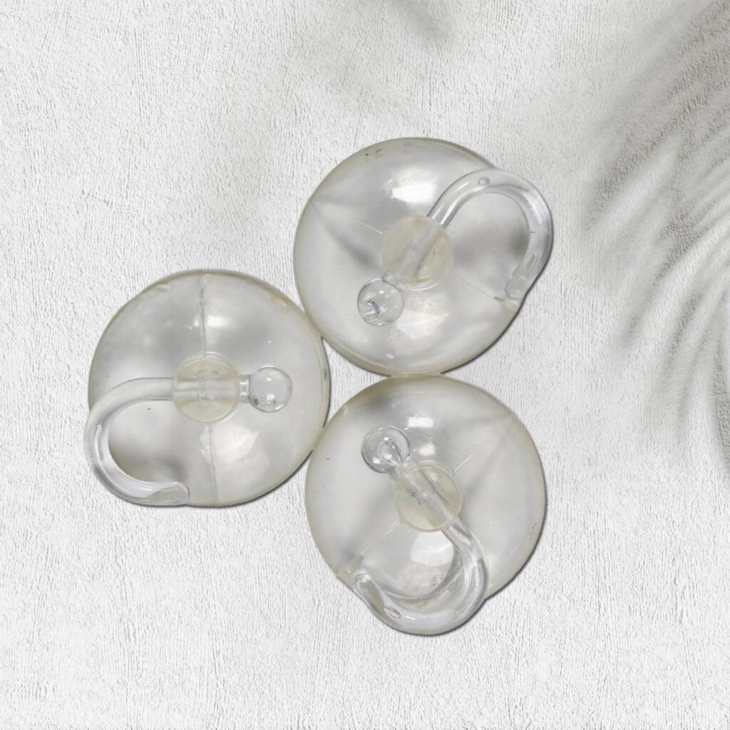 7487_Transparent_Wall_Hook 04 c44e7c35 b3ed 4be6 876c a3dc86b79511.jpg
